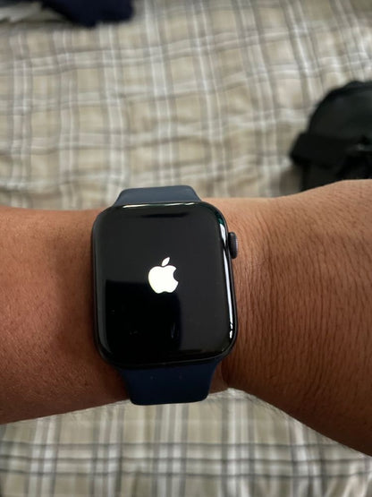 •SERIES 10 APPLE LOGO• (ALLOW TO OPEN)